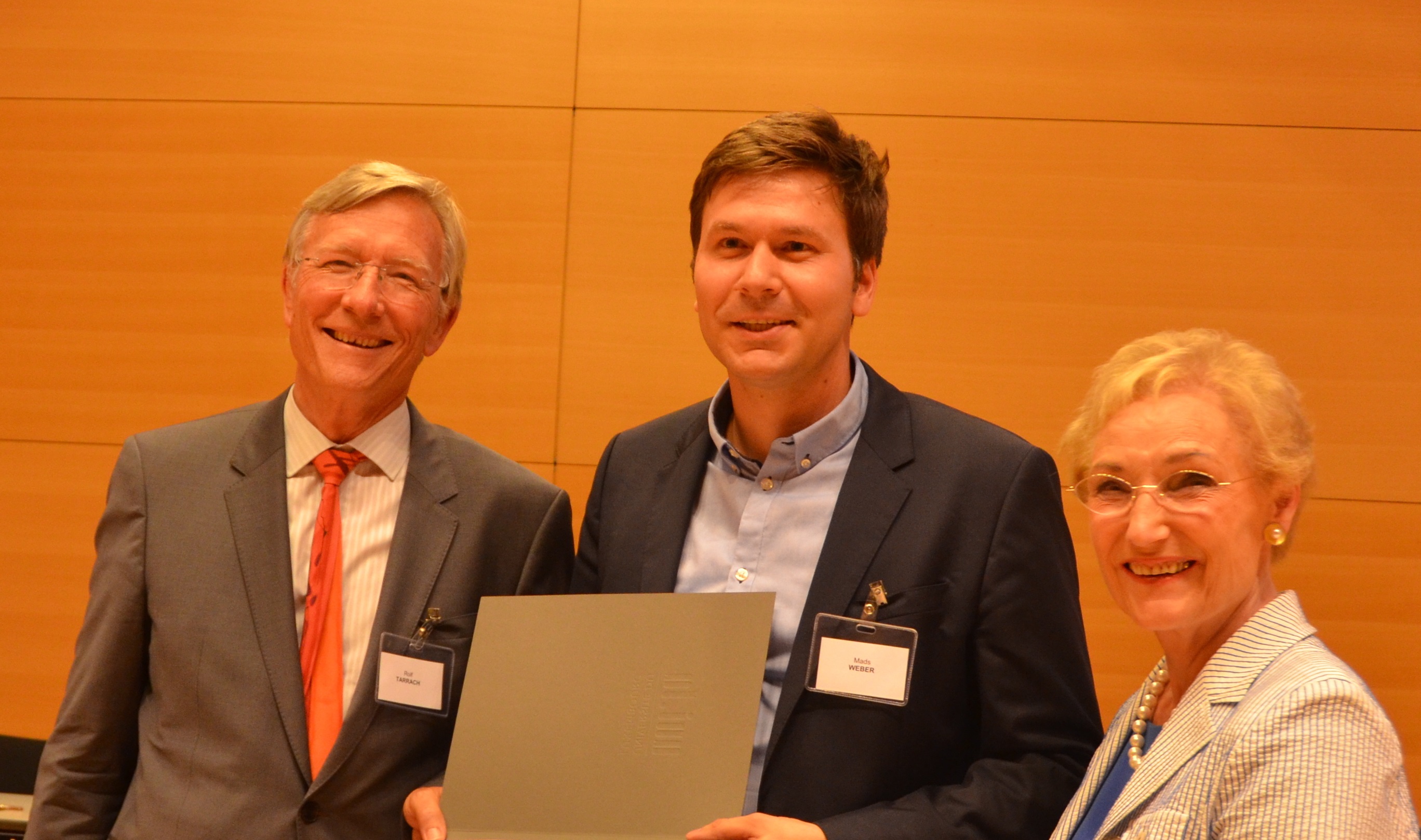 Outstanding doctoral dissertation image