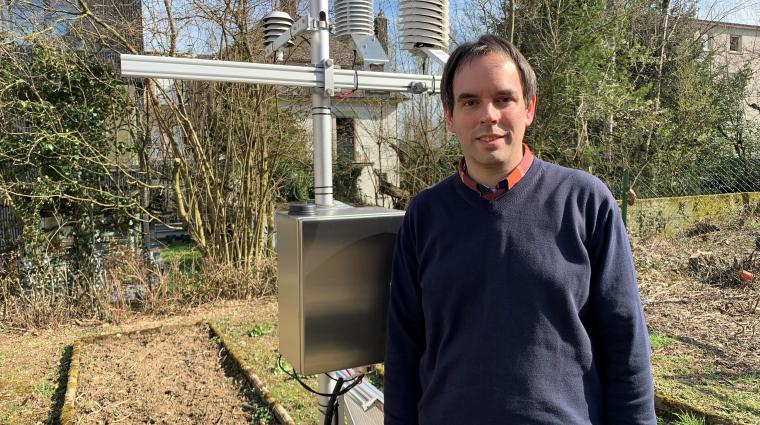 Foto de Dr Andrew Ferrone, chef du service météorologique de l’Administration des Services Techniques de l’Agriculture