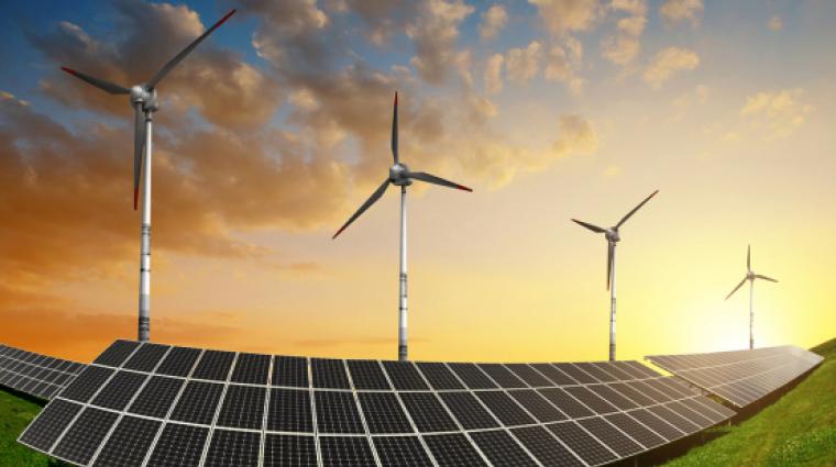 Photovoltaik und Windenergie