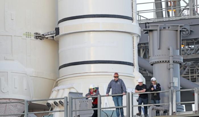 Nach wochenlanger Verzögerung wegen technischer Probleme soll die Artemis-2-Mission Richtung Mond nun womöglich Anfang April starten. Mit Artemis 2 soll erstmals seit mehr als 50 Jahren eine bemanntes Raumschiff den Mond umkreisen.