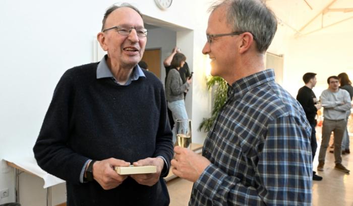 Als erster deutscher Mathematiker erhält Gerd Faltings vom Max-Planck-Institut für Mathematik in Bonn in diesem Jahr den renommierten Abel-Preis für Mathematik. Das teilte die Norwegische Akademie der Wissenschaften mit.