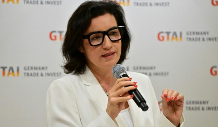 Bundesforschungsministerin Dorothee Bär (CSU) will die Förderung für geschlechtersensible Medizin weiter ausbauen. Dafür stellt ihr Ministerium jährlich bis zu 17,75 Millionen Euro zur Verfügung.