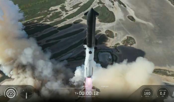 Image du lancement de la fusée Starship de SpaceX le 24 juillet 2026 depuis Starbase au Texas issue de la retransmission vidéo de l'entreprise