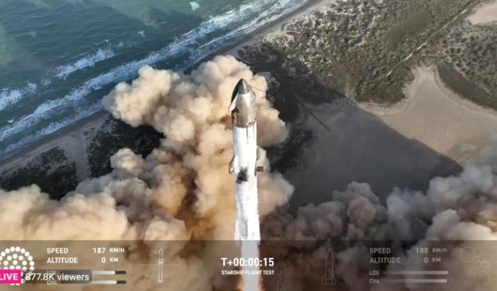 Das US-Raumfahrtunternehmen SpaceX von Elon Musk hat beim achten Testflug der Riesenrakete Starship am Donnerstag erneut einen Rückschlag erlitten. Die oberste Stufe der Rakete explodierte kurz nach dem Start vom Weltraumbahnhof Boca Chica im Bundesstaat Texas.