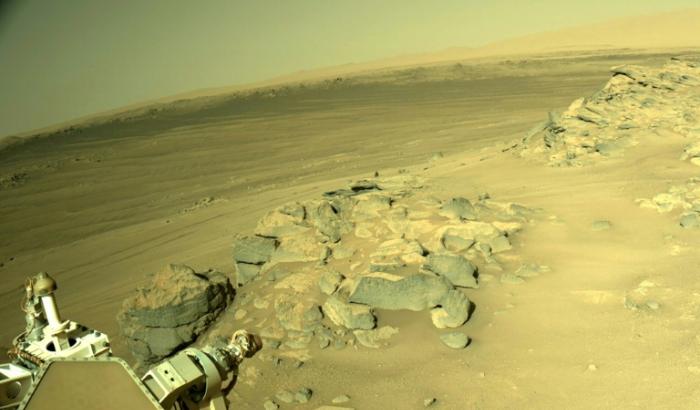 Ein Roboter der US-Raumfahrtorganisation Nasa auf dem Mars hat erstmals Geräusche aufgenommen, die nach Angaben von Wissenschaftlern beweisen, dass es auf dem Roten Planeten blitzt. Dies könnte auch für künftige bemannte Mars-Missionen eine Rolle spielen.