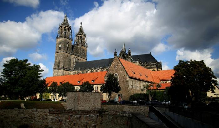 Die im Magdeburger Dom bestatteten Gebeine von Kaiser Otto dem Großen sind authentisch. Das ergaben genetische und andere wissenschaftliche Untersuchungen der sterblichen Überreste.