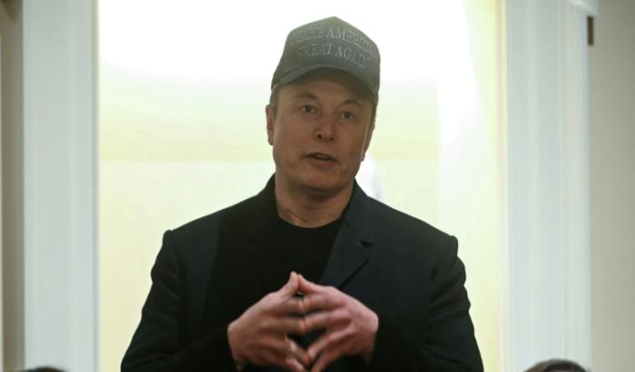 Le chef du département de l'efficacité gouvernementale (DOGE), Elon Musk, lors d'une réunion du cabinet avec le président américain Donald Trump à la Maison Blanche, le 26 février 2025 à Washington