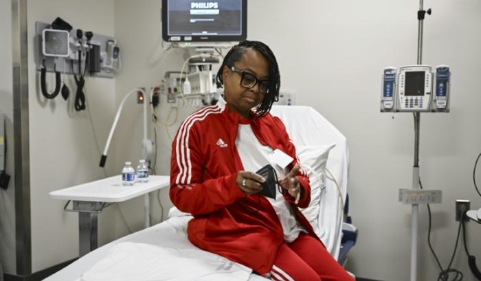 In den USA haben Ärzte einer Nieren-Patientin erfolgreich eine Schweineniere transplantiert.