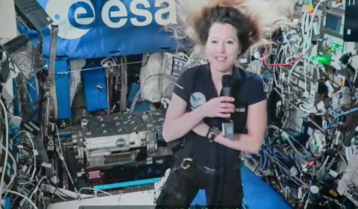 Die letzte Besatzung der Internationalen Raumstation (ISS) ist zurück auf der Erde. Die Crew-12 landete am Donnerstag an Bord einer Dragon-Kapsel vor der kalifornischen Küste im Pazifik.