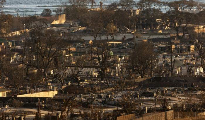Des maisons brûlées à Lahaina, à Hawaï, le 12 août 2023