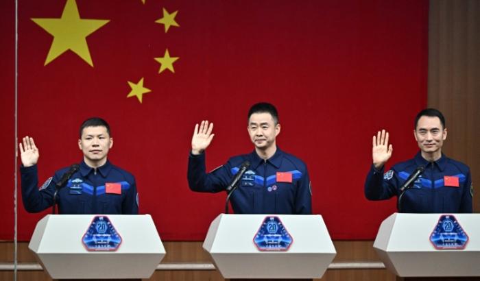 Drei chinesischeAstronautensollen am Donnerstag zu ihrer Mission zur Weltraumstation Tiangong (Himmelspalast) aufbrechen.