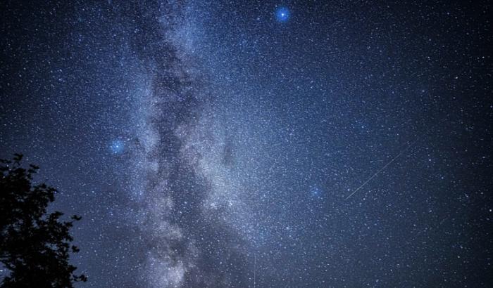 Le ciel étoilé au dessus de Fontainebleau en Seine-et-Marne, le 13 août 2023