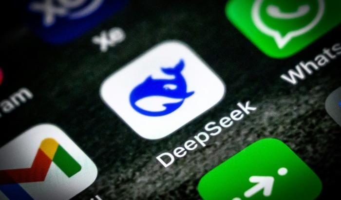 Die italienische Datenschutzbehörde (GPDP) hat den chinesischen Unternehmen hinter dem KI-Programm Deepseek faktisch die Nutzung von Daten in Italien untersagt. Zugleich wurden Ermittlungen gegen die Firmen aufgenommen. 