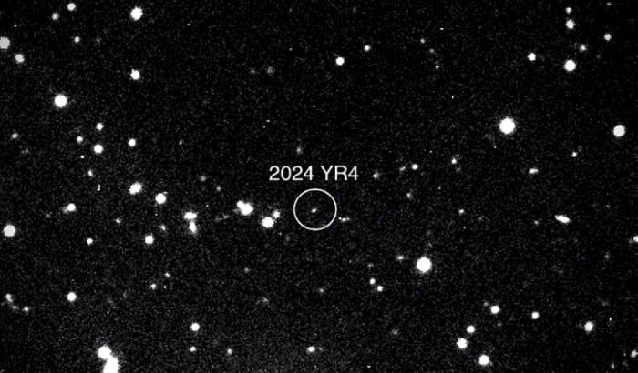Erst vor einer Woche hatte die US-Weltraumbehörde Nasa das Risiko eines drohenden Asteroiden-Einschlags auf der Erde deutlich nach oben gestuft - nun gab die Europäische Weltraumagentur ESA vorerst Entwarnung.
