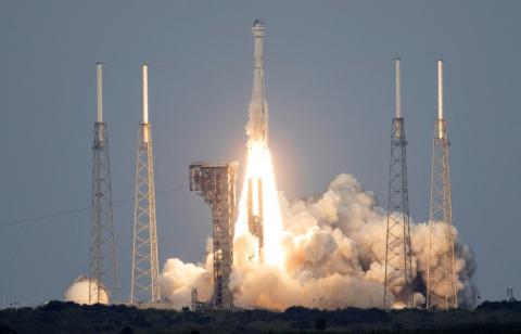 Décollage d'une fusée Atlas V de United Launch Alliance avec la capsule Starliner de Boeing sans équipage à bord, le 19 mai 2022 à Cap Canaveral, en Floride