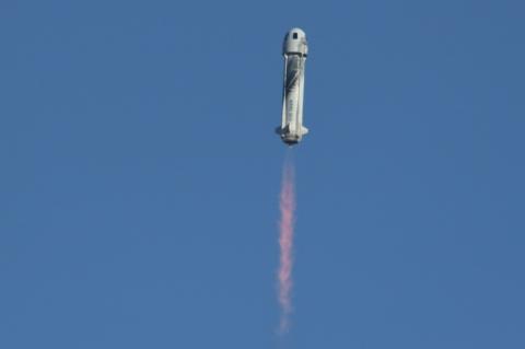 60 Jahre nach dem historischen Weltraumflug des ersten US-Astronauten Alan Shepard reist nun auch seine Tochter ins All: Laura Shepard Churchley ist am Samstag an Bord einer Rakete des Weltraumunternehmens von Amazon-Gründer Jeff Bezos.