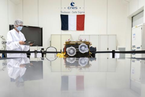 Le rover Idefix lors de sa présentation dans le cadre de la mission MMX (Martian Moons eXploration) de l’agence spatiale japonaise (JAXA), au siège du CNES à Toulouse, le 7 septembre 2023