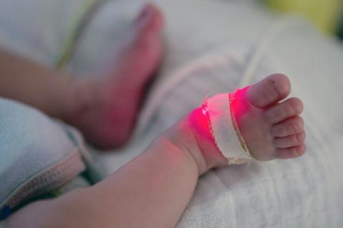 Des bébés semblent pouvoir échapper à de graves maladies grâce à une manipulation génétique lors de leur conception