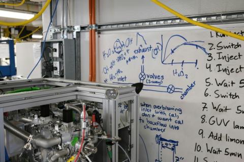 Equipement scientifique à Boulder, dans le Colorado le 12 mai 2026