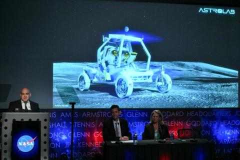 US-Präsident Donald Trump möchte die Zahl der Raketenstarts in den USA deutlich erhöhen und strebt bis zum Jahr 2030 über tausend Starts im Jahr an - darunter zum Mond und zum Mars. Das geht aus einem von ihm unterzeichneten Memorandum auf der Website des Weißen Hauses hervor.