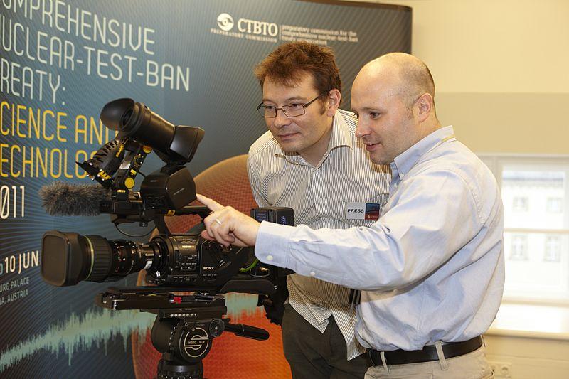 Le métier de Journaliste scientifique — free download