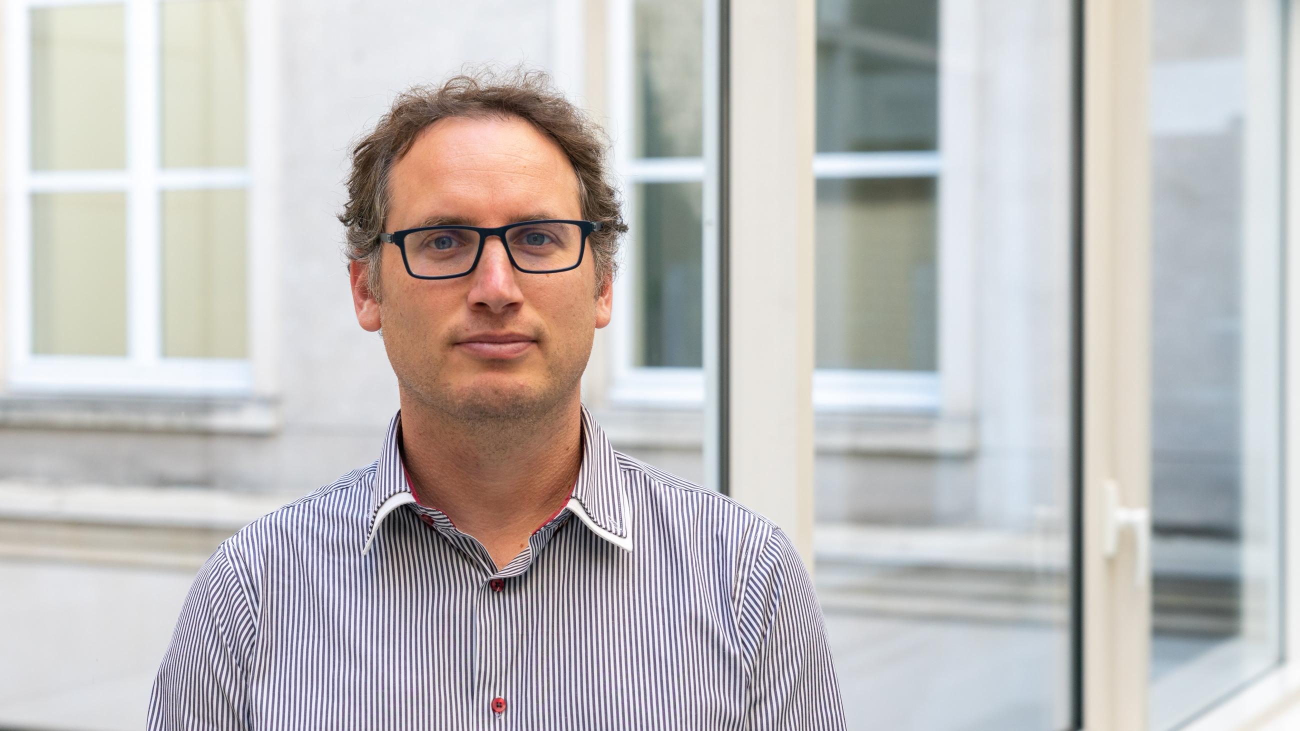 Libal Wie Künstliche Intelligenz das Rechtssystem verändert: Ein Gespräch mit ...