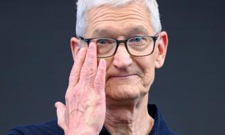 Der KI-Boom macht laut Apple-Chef Tim Cook höhere Preise für das iPhone und andere Produkte des US-Konzerns notwendig.