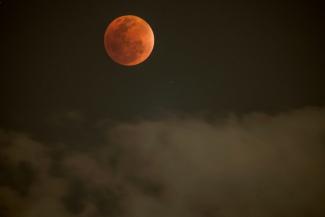 Une "Lune de sang" observée depuis Johannesburg le 7 septembre 2025