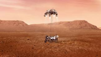 Illustration fournie le 16 février 2021 par la Nasa du rover Perseverance au moment de son atterrissage sur Mars