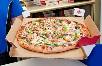 Sie haben sich schon immer gewundert, ob Pizza nicht doch gesundheitsfördernd ist? Zum Glück haben Forscher eine Antwort gefunden. An der US-Eliteuniversität Harvard wurde der Anti-Nobelpreis "Ig" vergeben, auch an deutsche Wissenschaftler.
